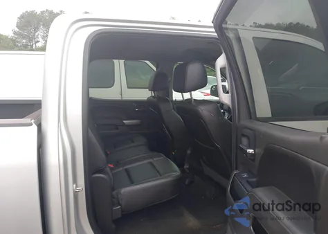 2015 Chevrolet Silverado 1500 1Lt z USA, uszkodzony, nr VIN 3GCPCREC8FG510310